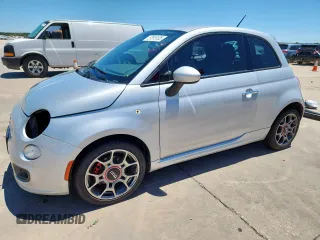 2014 FIAT 500 Sport z VIN 3C3CFFBR3ET279615, wystawiony jako Copart lot #57519105 z przebiegiem 211 548 mil mil oraz Szkody całkowita. Historia ofert i sprzedaży dostępna na DreamBid. Obrazek 1.