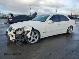 2005 Mercedes-Benz E 5.0L with VIN WDBUF70J25A729893, listed as a Copart auction lot 45418915 with 165,027 mi miles and Clean Title. Bid and sale history available at carsss.com. Image 1.
