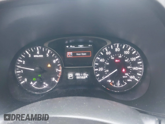 2013 Nissan Pathfinder SV with VIN 5N1AR2MM4DC677992, listed as a IAAI auction lot 42055683 with 195,113 mi miles and . Bid and sale history available at DreamBid. Image 7.