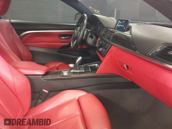 2016 BMW 4 Series 435i xDrive с VIN WBA3R5C57GK373300, выставлен на аукционе IAAI как лот 42197634 с пробегом 93 889 миль миль и . История ставок и продаж доступна на DreamBid. Изображение 5.