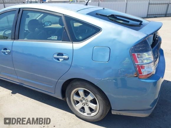 2009 Toyota Prius with VIN JTDKB20U297846412, listed as a IAAI auction lot 42189578 with 235,818 mi miles and . Bid and sale history available at DreamBid. Image 18.