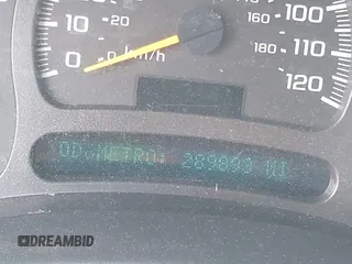2003 Chevrolet Silverado 1500 LS с VIN 1GCEK19T53E154861, выставлен на аукционе IAAI как лот 42319205 с пробегом 289 893 миль миль и . История ставок и продаж доступна на DreamBid. Изображение 15.