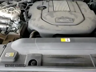 2017 Land Rover Range Rover Sport HSE with VIN SALWR2FK1HA694166, listed as a Copart auction lot 81633555 with 32,562 mi miles and Salvage title. Bid and sale history available at DreamBid. Image 14.