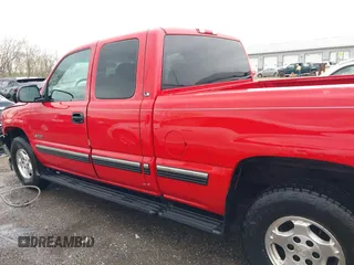 2001 Chevrolet Silverado 1500 LS with VIN 1GCEK19T01Z221243, listed as a IAAI auction lot 41952032 with 129,665 mi miles and . Bid and sale history available at DreamBid. Image 14.