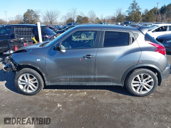 2012 Nissan Juke SV with VIN JN8AF5MV6CT116848, listed as a IAAI auction lot 41353533 with 121,513 mi miles. Bid and sale history available at carsss.com. Image 14.