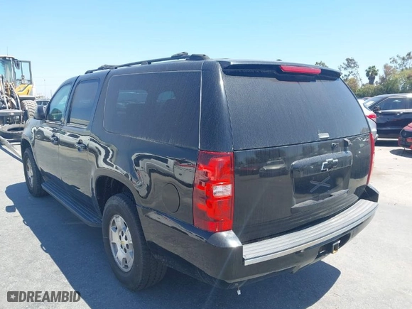 2007 Chevrolet Suburban LTZ with VIN 3GNFK16307G242439, listed as a IAAI auction lot 41860044 with 96,390 mi miles. Bid and sale history available at carsss.com. Image 8.