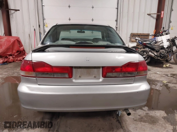 2001 Honda Accord LX with VIN 1HGCG55421A079332, listed as a IAAI auction lot 41615662 with 254,314 mi miles and . Bid and sale history available at DreamBid. Image 17.