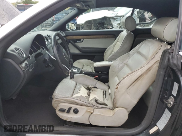 2006 Audi S4 z VIN WUARL48H16K900017, wystawiony jako Copart lot #61431414 z przebiegiem 164 209 mil mil oraz Szkody całkowita. Historia ofert i sprzedaży dostępna na DreamBid. Obrazek 7.