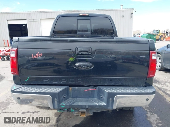 2014 Ford F-250 XL with VIN 1FT7W2BT4EEB31135, listed as a IAAI auction lot 41916247 with 215,119 mi miles. Bid and sale history available at carsss.com. Image 16.