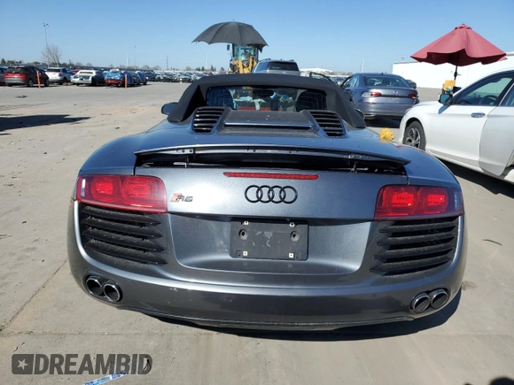 2011 Audi R8 z VIN WUASUAFG9BN002572, wystawiony jako Copart lot #47427785 z przebiegiem 51 113 mil mil oraz Szkoda całkowita • Salvage title. Historia ofert i sprzedaży dostępna na DreamBid. Obrazek 6.