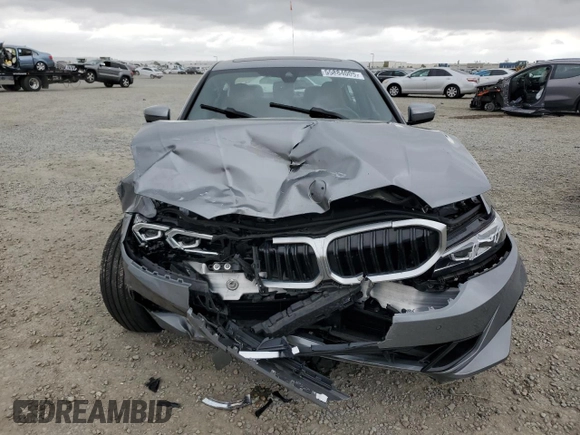 2024 BMW 3 Series 330i с VIN 3MW69FF00R8D85599, выставлен на аукционе Copart как лот 55884005 с пробегом 18 822 миль миль и Списание • Salvage title. История ставок и продаж доступна на DreamBid. Изображение 5.