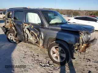 2013 Jeep Patriot Latitude with VIN 1C4NJPFA8DD193900, listed as a Copart auction lot 42430105 with 155,223 mi miles and Salvage Title. Bid and sale history available at carsss.com. Image 4.