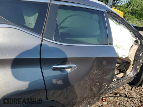 2015 Nissan Murano S with VIN 5N1AZ2MH2FN209432, listed as a Copart auction lot 61303585 with Not provided miles and Salvage title. Bid and sale history available at DreamBid. Image 11.