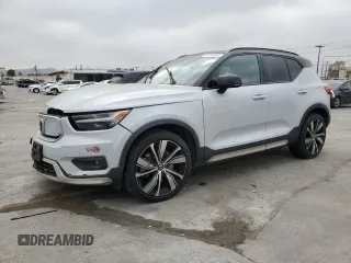 2021 Volvo XC40 with VIN YV4ED3UR2M2597180, listed as a Copart auction lot 61769305 with Not provided miles and Salvage title. Bid and sale history available at DreamBid. Image 1.