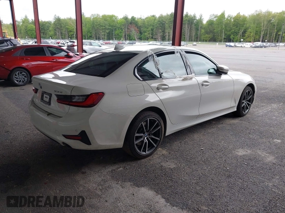 2020 BMW 3 Series 330i xDrive with VIN 3MW5R7J04L8B40479, listed as a IAAI auction lot 42303596 with 44,947 mi miles and . Bid and sale history available at DreamBid. Image 4.