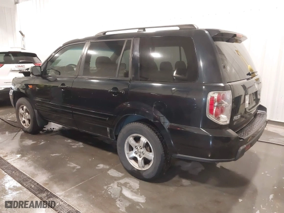 2006 Honda Pilot EX with VIN 2HKYF18436H519974, listed as a IAAI auction lot 41739171 with 151,808 mi miles. Bid and sale history available at carsss.com. Image 3.