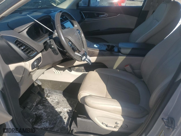 2019 Lincoln Nautilus Reserve with VIN 2LMPJ8LP0KBL66836, listed as a Copart auction lot 46239495 with 123,793 mi miles and Salvage Title. Bid and sale history available at carsss.com. Image 7.