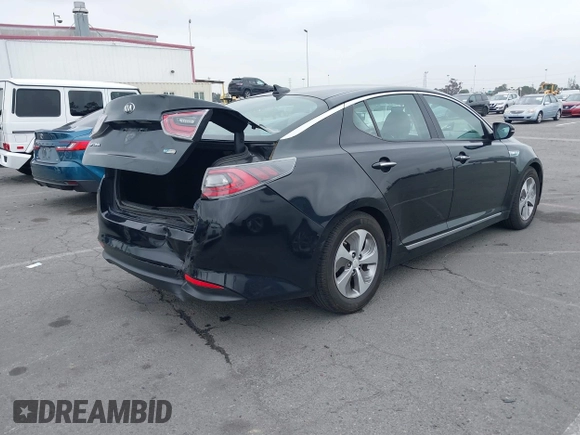 2015 Kia Optima with VIN KNAGM4AD8F5083391, listed as a IAAI auction lot 42150197 with 160,536 mi miles and . Bid and sale history available at carsss.com. Image 4.