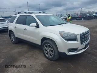 2013 GMC Acadia SLT with VIN 1GKKVRKD5DJ138720, listed as a IAAI auction lot 41868584 with 183,296 mi miles. Bid and sale history available at carsss.com. Image 1.