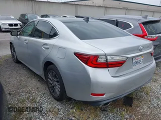 2018 Lexus ES with VIN 58ABK1GG5JU086299, listed as a IAAI auction lot 41636953 with 127,283 mi miles. Bid and sale history available at carsss.com. Image 3.