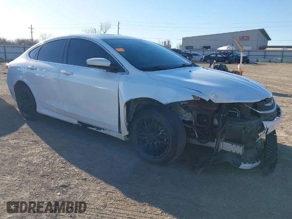 2015 Chrysler 200 Limited with VIN 1C3CCCAB8FN538189, listed as a IAAI auction lot 41750361 with 155,532 mi miles. Bid and sale history available at carsss.com. Image 1.