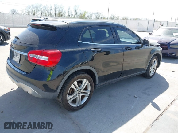 2018 Mercedes-Benz GLA 250 z VIN WDCTG4EB2JJ392706, wystawiony jako IAAI lot #41841122 z przebiegiem 134 197 mil mil oraz . Historia ofert i sprzedaży dostępna na DreamBid. Obrazek 4.