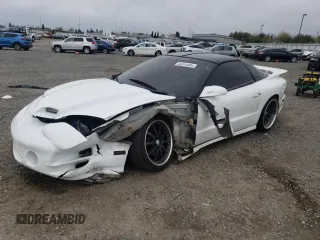 1998 Pontiac Firebird Formula z VIN 2G2FV22G5W2212258, wystawiony jako Copart lot #48914884 z przebiegiem Nie podano mil oraz Szkoda całkowita • Salvage title. Historia ofert i sprzedaży dostępna na DreamBid. Obrazek 1.