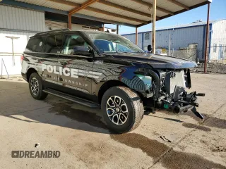 2024 Ford Expedition XL with VIN 1FMJU1G83REA45424, listed as a Copart auction lot 77424204 with 9,690 mi miles and Salvage Title. Bid and sale history available at carsss.com. Image 4.