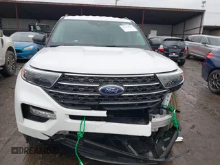2023 Ford Explorer XLT with VIN 1FMSK8DH0PGB65108, listed as a IAAI auction lot 41519513 with 37,581 mi miles. Bid and sale history available at carsss.com. Image 12.