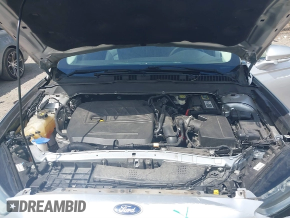2014 Ford Fusion SE with VIN 3FA6P0HD0ER133772, listed as a IAAI auction lot 41800268 with 135,518 mi miles. Bid and sale history available at carsss.com. Image 10.