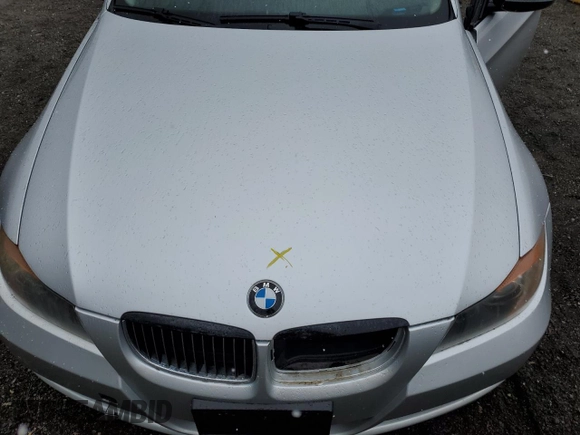 2008 BMW 3 Series 335i z VIN WBAVB73598KY62632, wystawiony jako Copart lot #50238765 z przebiegiem Nie podano mil oraz Nie do naprawy • Non repairable. Historia ofert i sprzedaży dostępna na DreamBid. Obrazek 11.