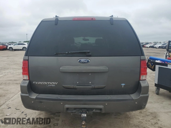 2005 Ford Expedition Limited с VIN 1FMFU19575LA09329, выставлен на аукционе Copart как лот 54585345 с пробегом 264 703 миль миль и Списание • Salvage title. История ставок и продаж доступна на DreamBid. Изображение 6.