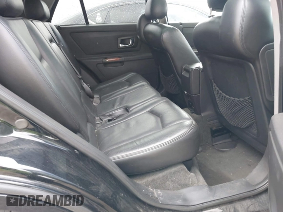 2005 Cadillac SRX with VIN 1GYEE63A950109959, listed as a IAAI auction lot 41937524 with 180,532 mi miles. Bid and sale history available at carsss.com. Image 8.