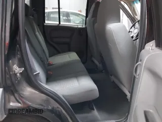 2005 Jeep Liberty Sport with VIN 1J4GL48K55W711355, listed as a IAAI auction lot 41743670 with 226,160 mi miles and . Bid and sale history available at carsss.com. Image 8.