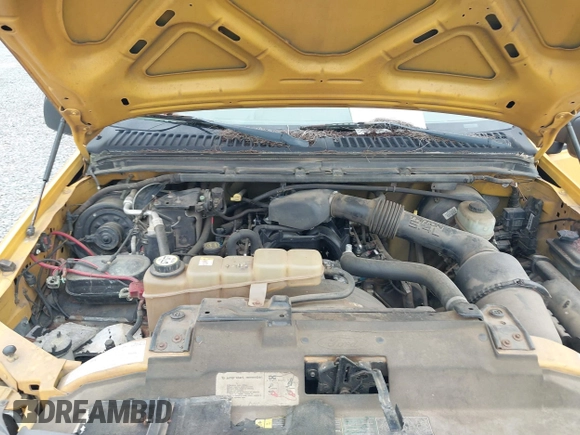 2004 Ford F-250 XL z VIN 1FTNF20L44EC05520, wystawiony jako IAAI lot #42353084 z przebiegiem 372 937 mil mil oraz . Historia ofert i sprzedaży dostępna na DreamBid. Obrazek 10.