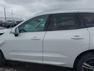 2021 Volvo XC60 Momentum с VIN YV4102RKXM1864202, выставлен на аукционе IAAI как лот 41453983 с пробегом 52 015 миль миль и . История ставок и продаж доступна на DreamBid. Изображение 14.