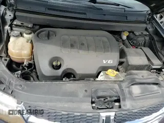 2018 Dodge Journey SXT z VIN 3C4PDDBG3JT278044, wystawiony jako Copart lot #62536705 z przebiegiem 97 229 mil mil oraz Szkoda całkowita • Salvage title. Historia ofert i sprzedaży dostępna na DreamBid. Obrazek 13.