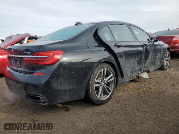 2019 BMW 7 Series 740i xDrive z VIN WBA7E4C50KGV28241, wystawiony jako Copart lot #87329774 z przebiegiem Nie podano mil oraz Szkoda całkowita • Salvage title. Historia ofert i sprzedaży dostępna na DreamBid. Obrazek 3.