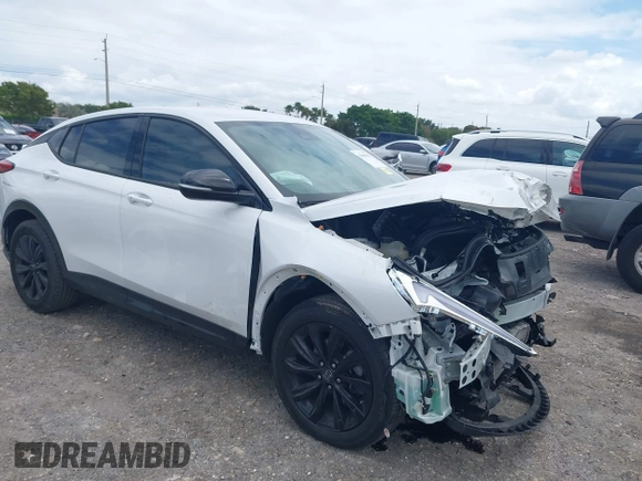 2024 Buick Envista Sport Touring with VIN KL47LBE27RB152364, listed as a IAAI auction lot 42000039 with 19,620 mi miles and . Bid and sale history available at DreamBid. Image 1.