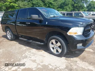 2012 Ram 1500 Express с VIN 1C6RD7FTXCS214595, выставлен на аукционе IAAI как лот 42417785 с пробегом 111 871 миль миль и . История ставок и продаж доступна на DreamBid. Изображение 1.