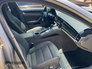 2010 Porsche Panamera S z VIN WP0AB2A76AL065411, wystawiony jako Copart lot #57122525 z przebiegiem 135 112 mil mil oraz Tytuł czysty. Historia ofert i sprzedaży dostępna na DreamBid. Obrazek 5.