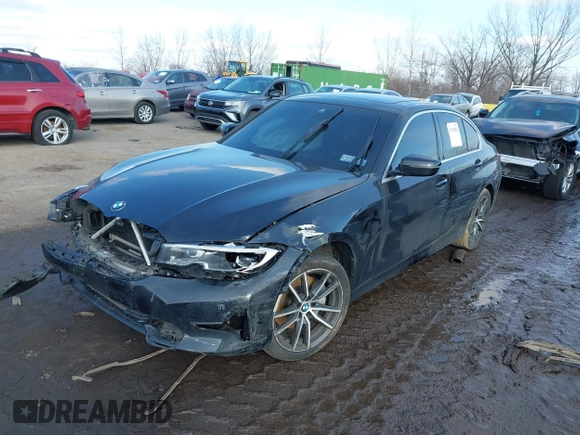 2019 BMW 3 Series 330i xDrive with VIN WBA5R7C58KFH25535, listed as a IAAI auction lot 41232856 with 85,401 mi miles. Bid and sale history available at carsss.com. Image 6.