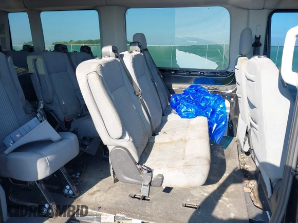 2018 Ford Transit Passenger XL с VIN 1FBAX2CM5JKA01567, выставлен на аукционе IAAI как лот 40198330 с пробегом 164 777 миль миль и . История ставок и продаж доступна на DreamBid. Изображение 8.