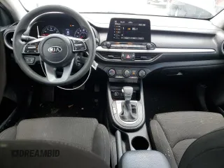 2021 Kia Forte LXS z VIN 3KPF24AD1ME380668, wystawiony jako Copart lot #57884555 z przebiegiem 63 763 mil mil oraz Szkoda całkowita • Salvage title. Historia ofert i sprzedaży dostępna na DreamBid. Obrazek 8.