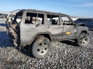 1996 Jeep Cherokee Sport with VIN 1J4FJ68S1TL279827, listed as a Copart auction lot 46613905 with 0 mi miles and Salvage Title. Bid and sale history available at carsss.com. Image 3.