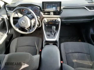 2019 Toyota RAV4 LE with VIN JTMF1RFV0KJ018803, listed as a Copart auction lot 49893715 with 77,595 mi miles and Salvage Title. Bid and sale history available at DreamBid. Image 8.