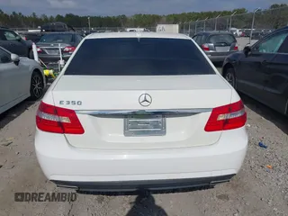 2011 Mercedes-Benz E-Class E 350 Luxury with VIN WDDHF5GB9BA270210, listed as a IAAI auction lot 41527438 with 147,692 mi miles. Bid and sale history available at carsss.com. Image 16.