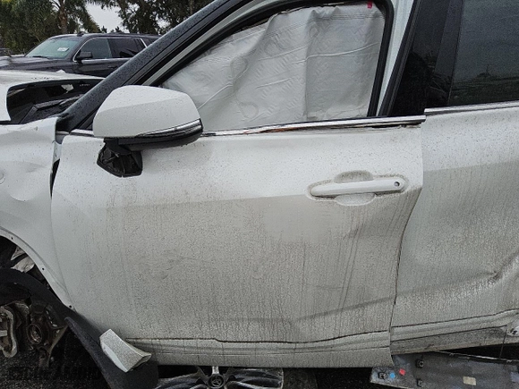 2021 Toyota Highlander XLE with VIN 5TDHZRAH2MS527719, listed as a Copart auction lot 46619885 with 0 mi miles and Salvage Title. Bid and sale history available at carsss.com. Image 7.