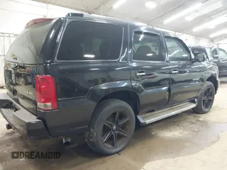 2006 Cadillac Escalade z VIN 1GYEK63N26R139877, wystawiony jako IAAI lot #42289893 z przebiegiem 184 943 mil mil oraz . Historia ofert i sprzedaży dostępna na DreamBid. Obrazek 4.