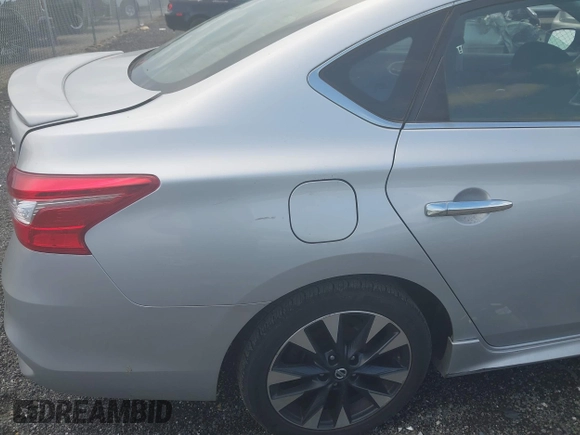 2017 Nissan Sentra S с VIN 3N1AB7AP1HY254937, выставлен на аукционе IAAI как лот 42548376 с пробегом 112 164 миль миль и . История ставок и продаж доступна на DreamBid. Изображение 13.